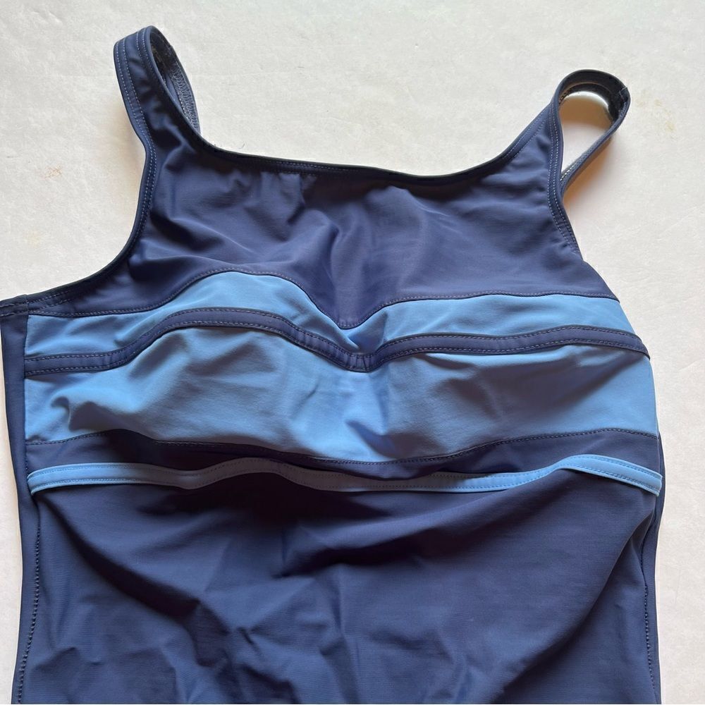 Lands' End Women's One Piece Tank Swim Suit Blue/Light Blue Size 10 - Picture 2 of 9